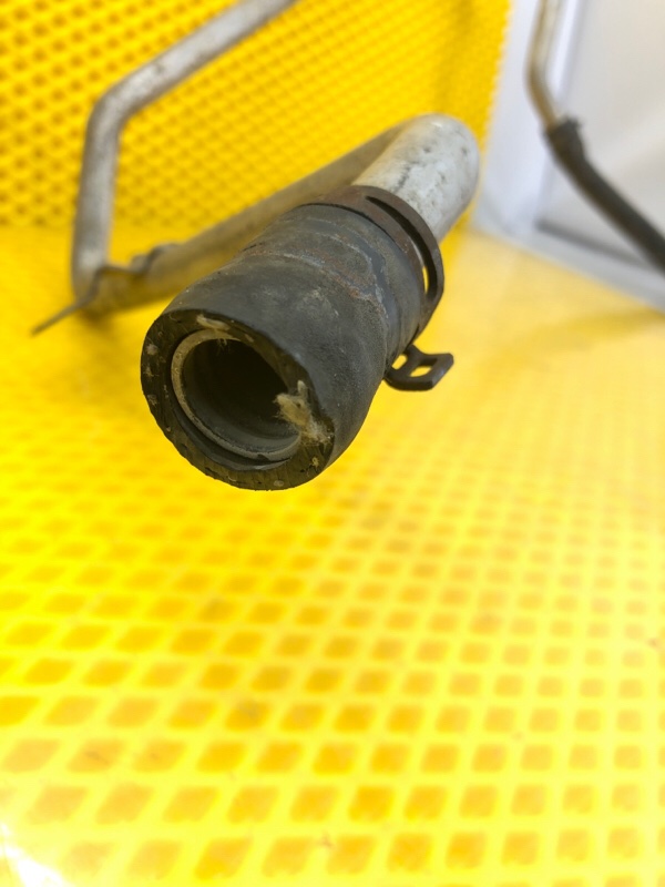 Трубка системы охлаждения Volkswagen Touareg 2008 7L6