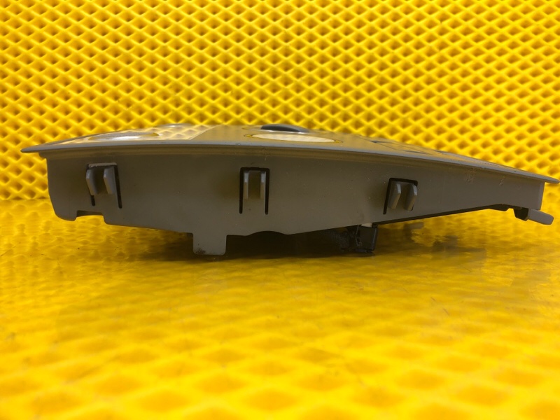 Плафон салонный Volkswagen Phaeton 2005 3D2