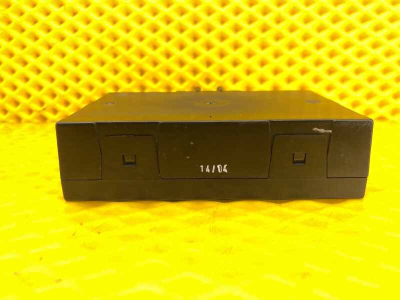 Блок управления крышкой багажника Volkswagen Phaeton 2005 3D2