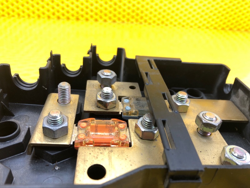 Блок предохранителей Volkswagen Phaeton 2005 3D2