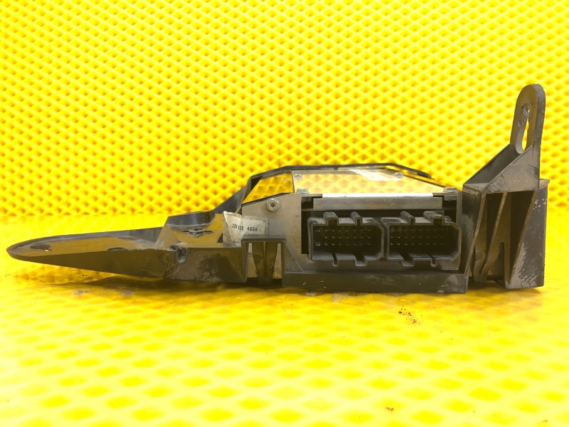 Усилитель звука Volkswagen Phaeton 2005 3D2