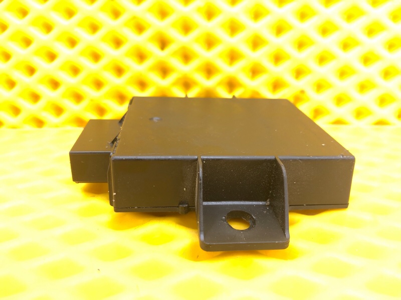 Блок управления противоугонной системой Volkswagen Phaeton 2005 3D2