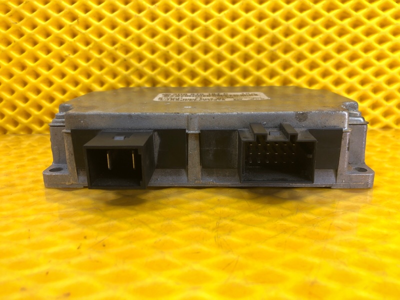 Блoк упpавлeния аккумулятоpом (АКБ) Volkswagen Phaeton 2005 3D2