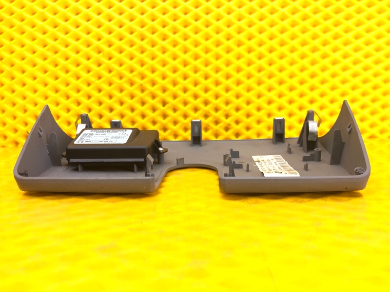 Накладка зеркала салона Volkswagen Phaeton 2005 3D2