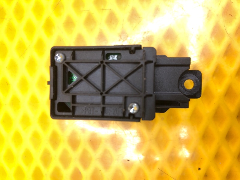 Кнопка запуска двигателя Volkswagen Phaeton 2005 3D2