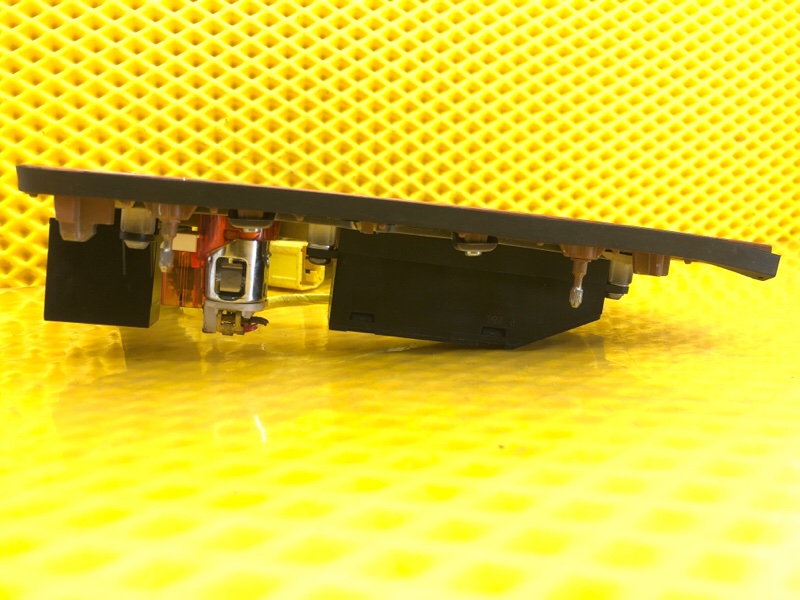 Накладка кулисы АКПП Volkswagen Phaeton 2005 3D2