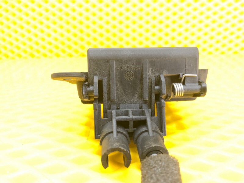 Ручка бардачка Volkswagen Phaeton 2005 3D2