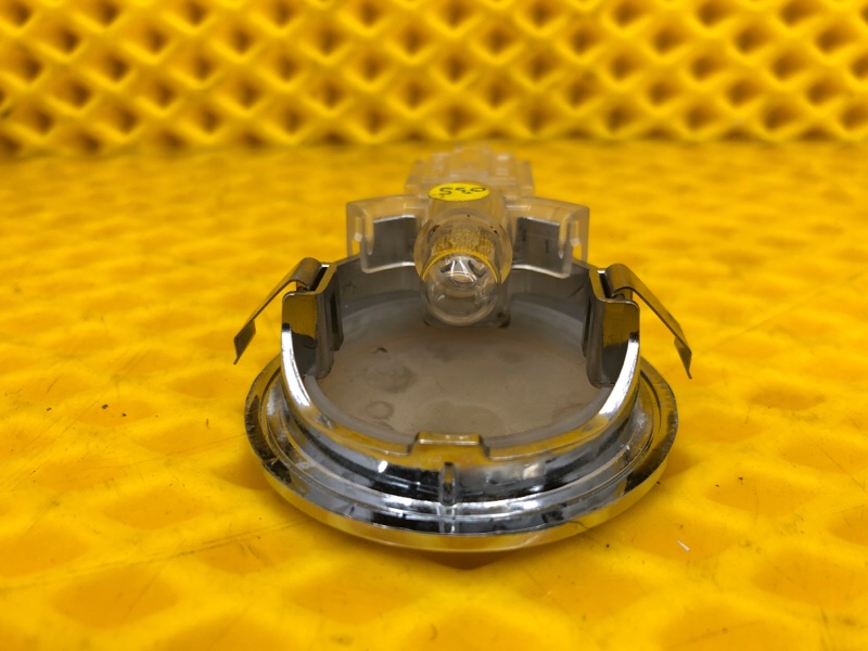 Плафон салонный Volkswagen Phaeton 2005 3D2