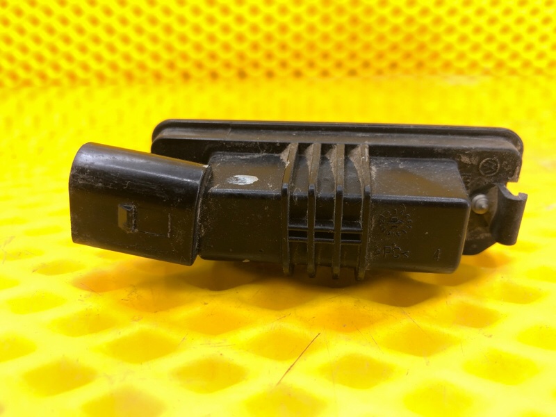 Фонарь подсветки заднего номера Volkswagen Phaeton 2005 3D2