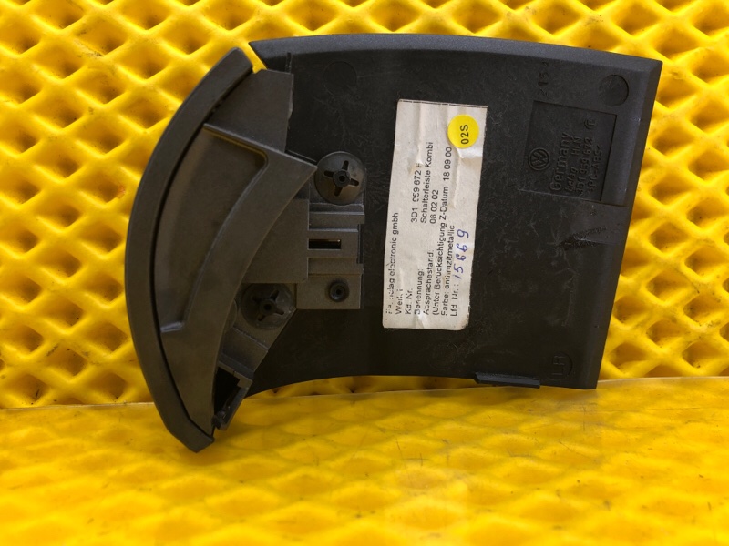 Кнопка парктроника Volkswagen Phaeton 2005 3D2