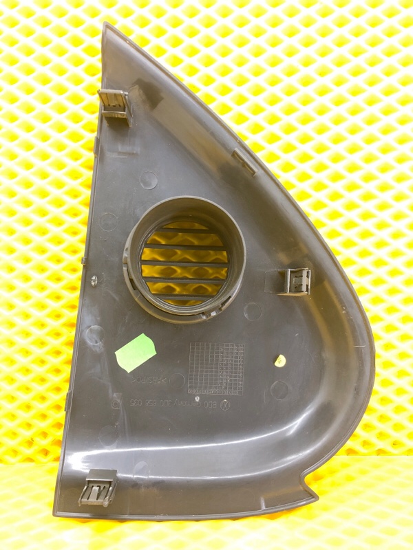 Накладка торпеды левая Volkswagen Phaeton 2005 3D2