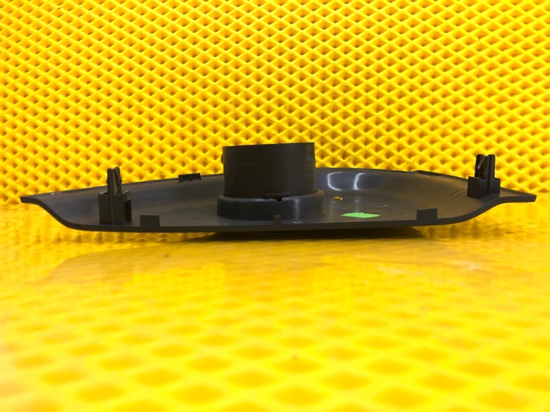 Накладка торпеды левая Volkswagen Phaeton 2005 3D2