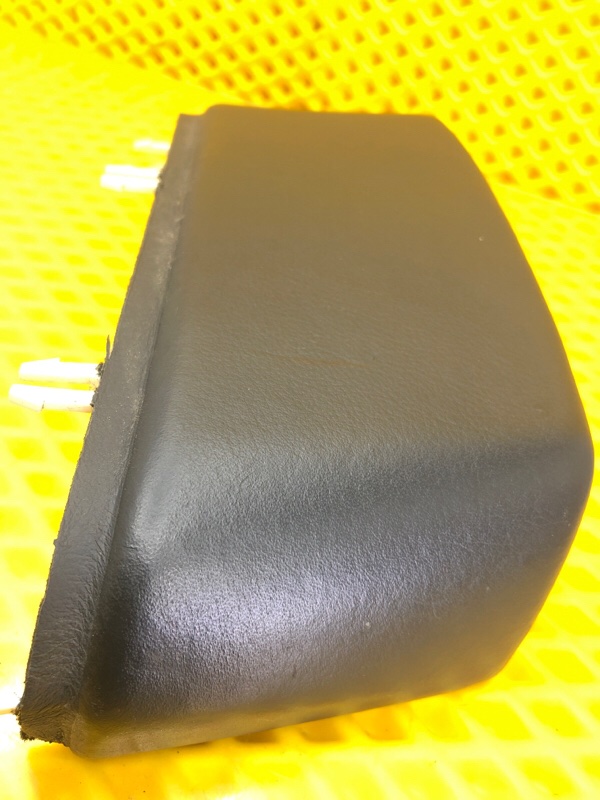 Обшивка стойки Volkswagen Phaeton 2005 3D2