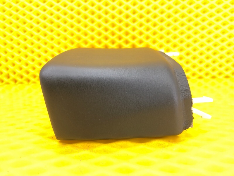 Обшивка стойки Volkswagen Phaeton 2005 3D2