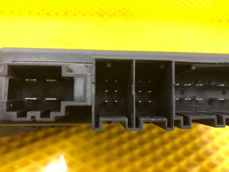 Блок управления сидением Volkswagen Phaeton 2005 3D2