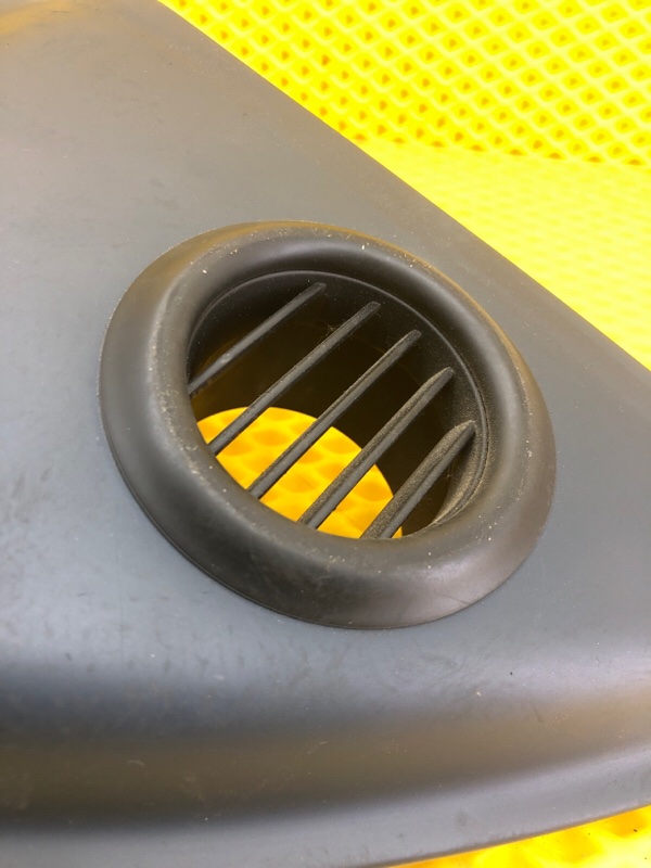 Накладка торпеды правая Volkswagen Phaeton 2005 3D2