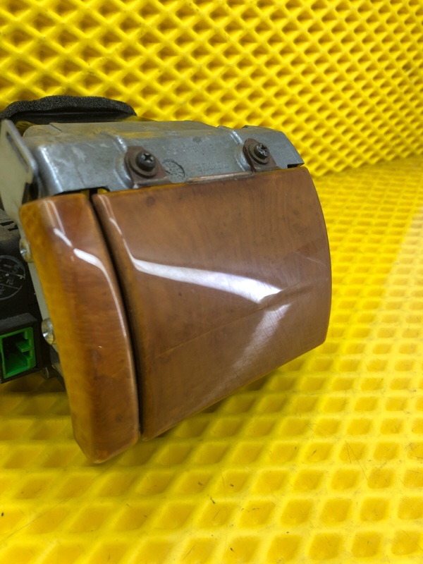 Дефлектор торпеды левый Volkswagen Phaeton 2005 3D2