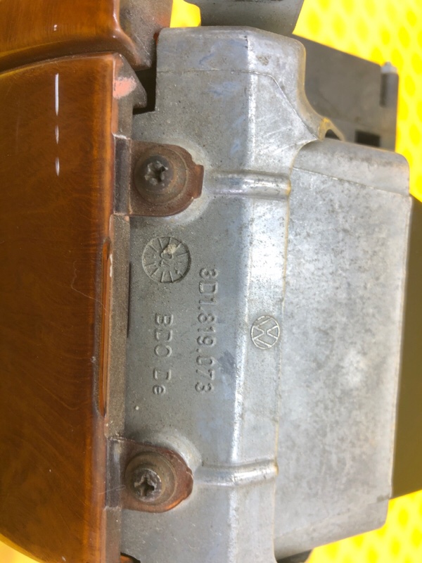 Дефлектор торпеды левый Volkswagen Phaeton 2005 3D2