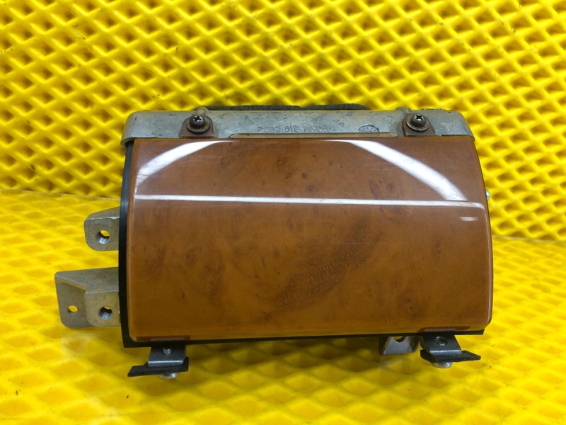 Дефлектор торпеды правый Volkswagen Phaeton 2005 3D2