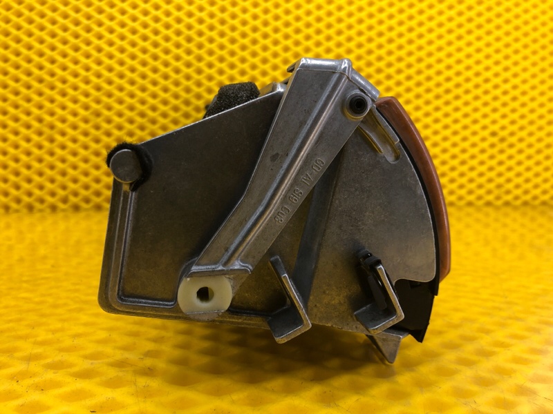 Воздуховод центральный (дефлектор) Volkswagen Phaeton 2005 3D2