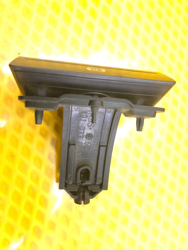 Кнопка стояночного тормоза Volkswagen Phaeton 2005 3D2