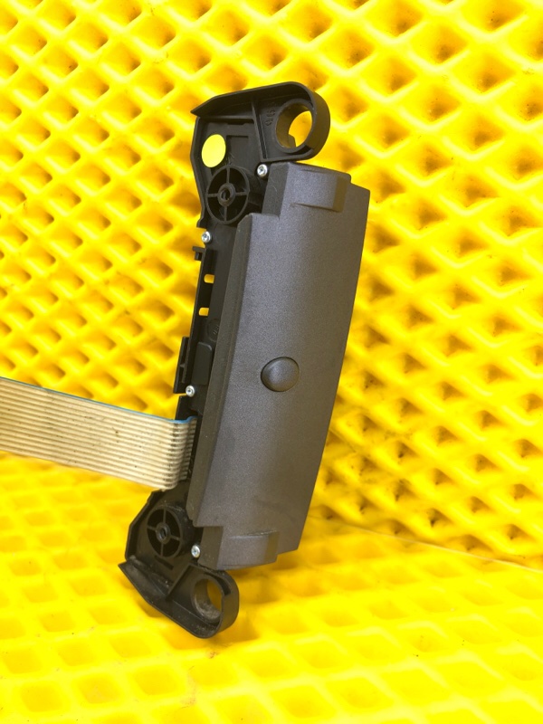 Кнопки руля слева Volkswagen Phaeton 2005 3D2