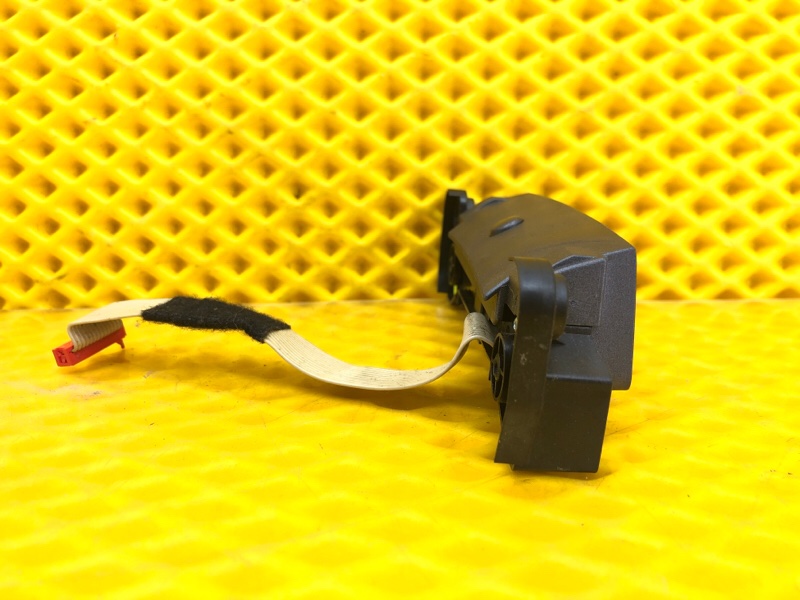 Кнопки руля слева Volkswagen Phaeton 2005 3D2