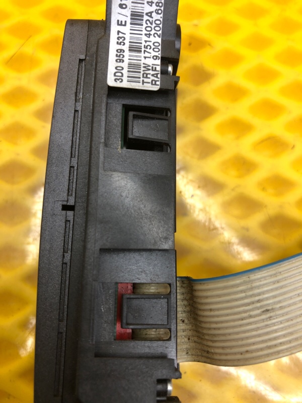 Кнопки руля слева Volkswagen Phaeton 2005 3D2