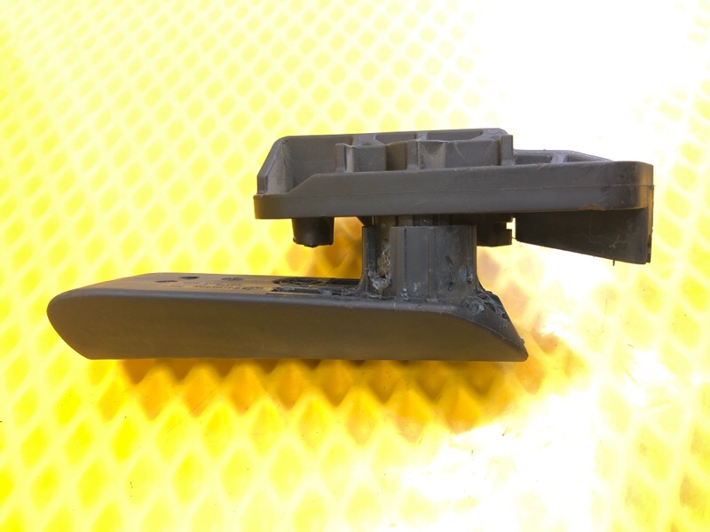 Ручка открывания капота Volkswagen Phaeton 2005 3D2