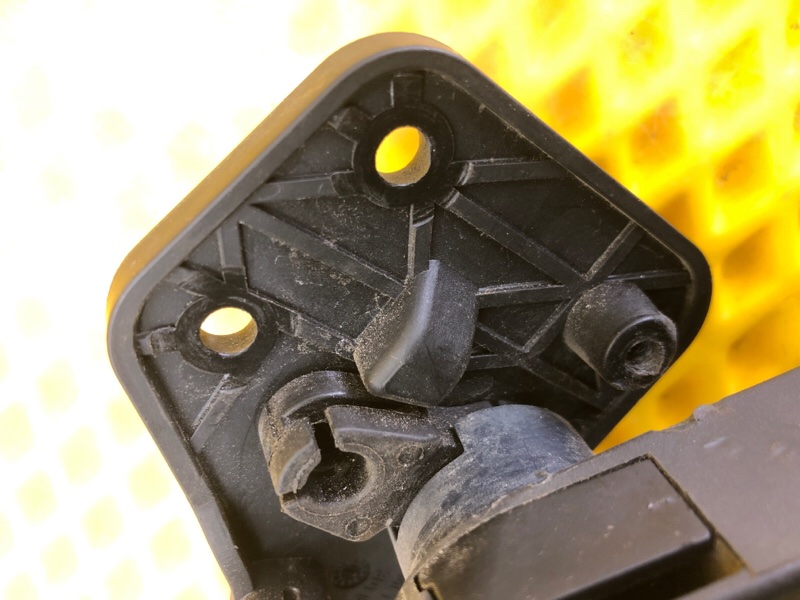 Ручка открывания капота Volkswagen Phaeton 2005 3D2