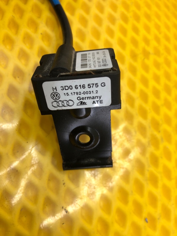 Датчик ускорения Volkswagen Phaeton 2005 3D2