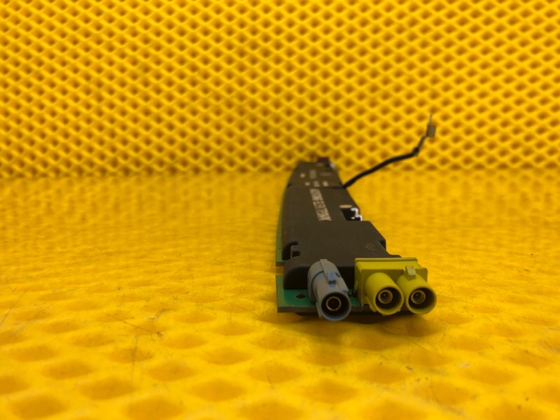 Антенна (ЭБУ антенны) Volkswagen Phaeton 2005 3D2