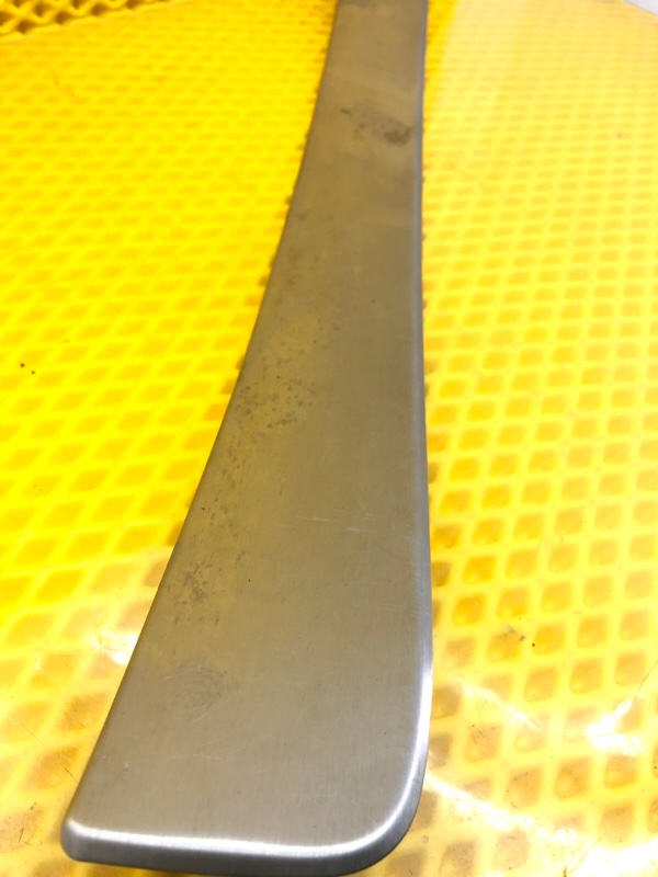 Накладка порога передняя правая Volkswagen Phaeton 2005 3D2