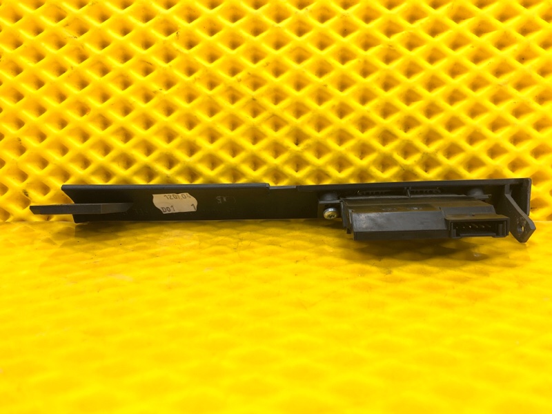 Кнопка многофункциональная Volkswagen Phaeton 2005 3D2