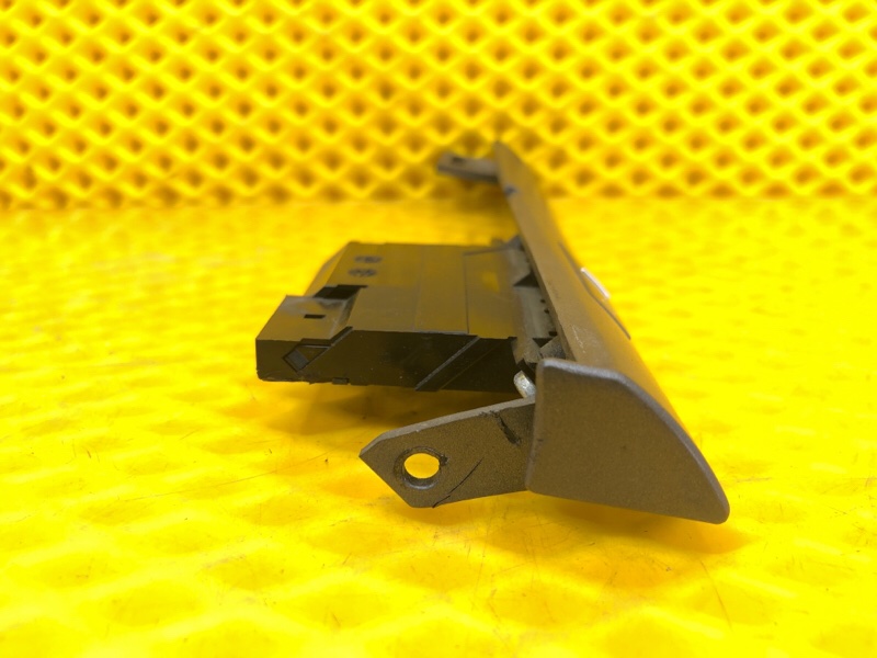 Кнопка многофункциональная Volkswagen Phaeton 2005 3D2