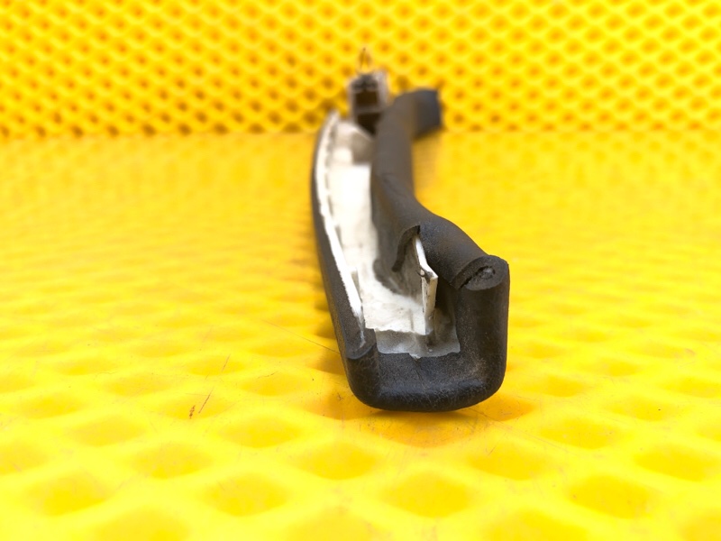 Обшивка стойки Volkswagen Phaeton 2005 3D2