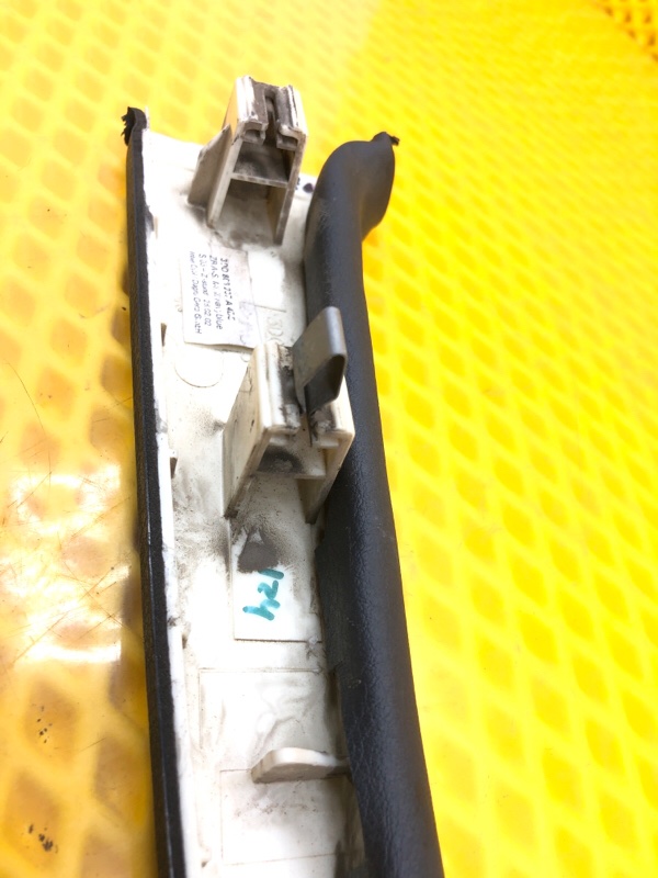 Обшивка стойки Volkswagen Phaeton 2005 3D2