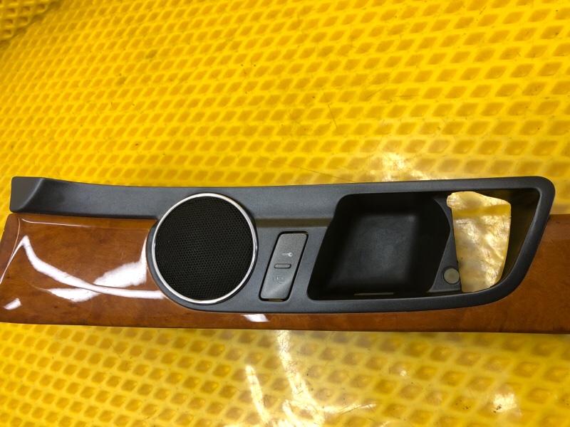 Накладка декоративная передней левой двери Volkswagen Phaeton 2005 3D2