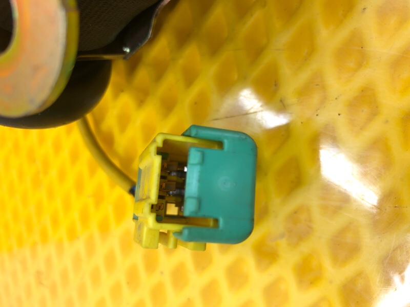 Ремень безопасности задний левый Volkswagen Phaeton 2005 3D2