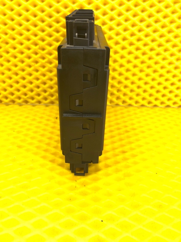 Блок управления бортовой сетью Volkswagen Phaeton 2005 3D2