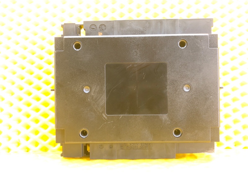 Блок управления бортовой сетью Volkswagen Phaeton 2005 3D2