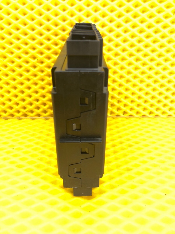 Блок управления бортовой сетью Volkswagen Phaeton 2005 3D2