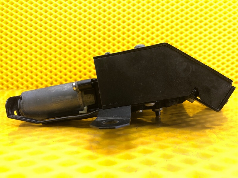 Замок крышки багажника Volkswagen Phaeton 2005 3D2