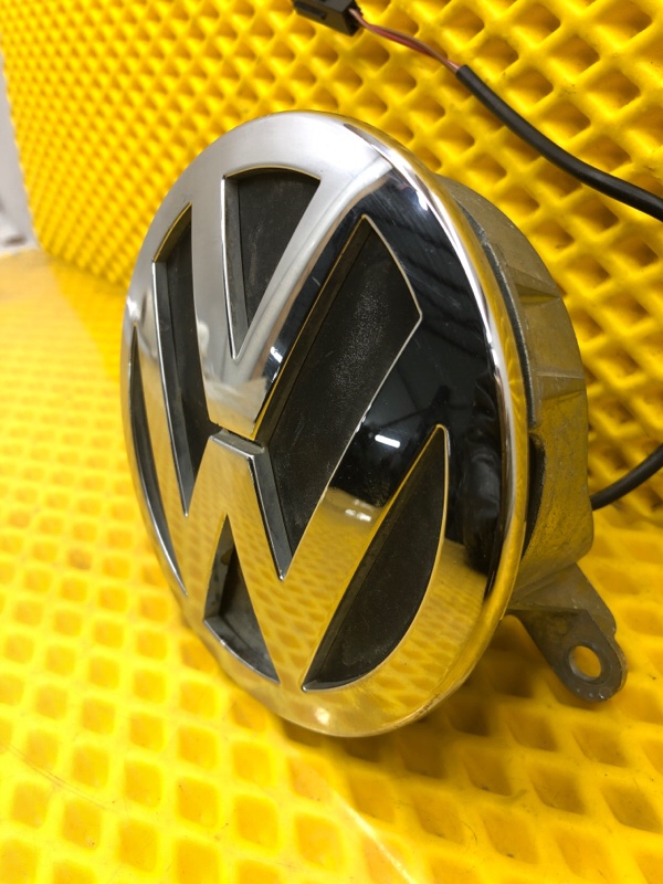 Замок багажника Volkswagen Phaeton 2005 3D2