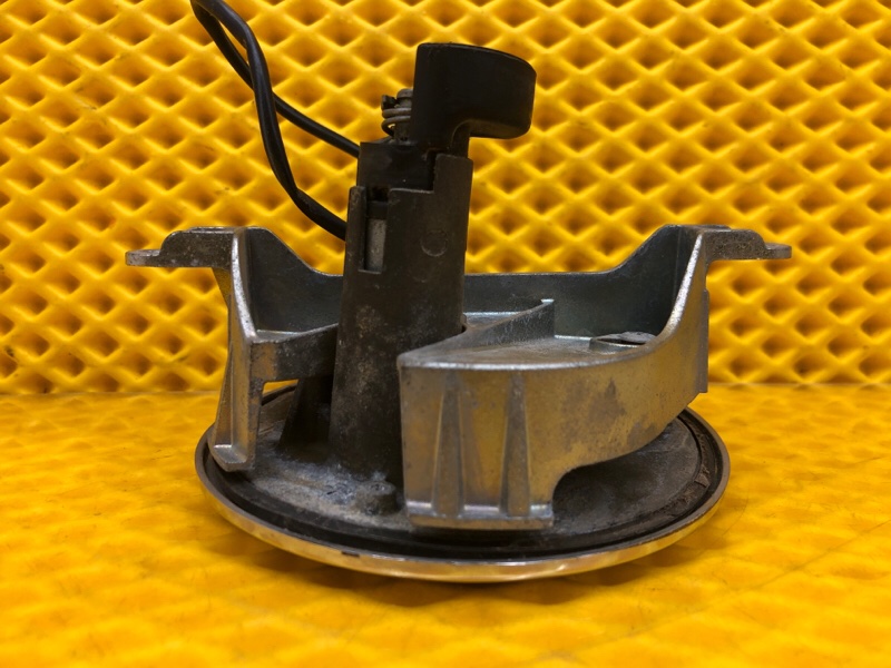 Замок багажника Volkswagen Phaeton 2005 3D2