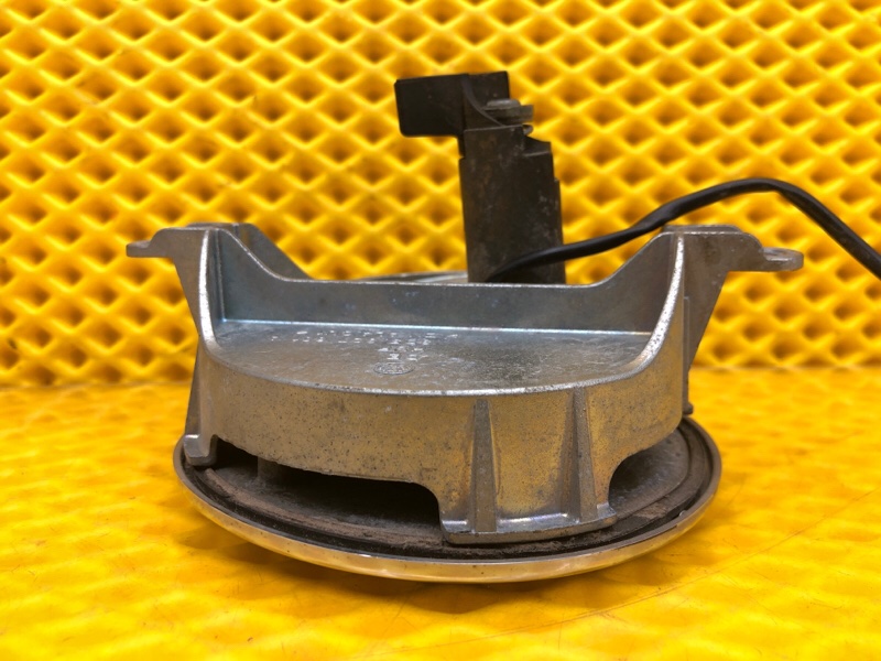 Замок багажника Volkswagen Phaeton 2005 3D2