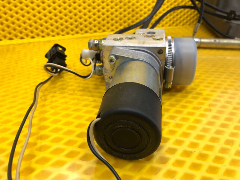 Электропривод багажника Volkswagen Phaeton 2005 3D2