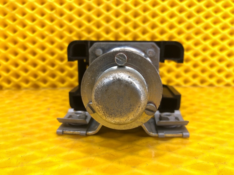 Пиропатрон аккумулятора Volkswagen Phaeton 2005 3D2