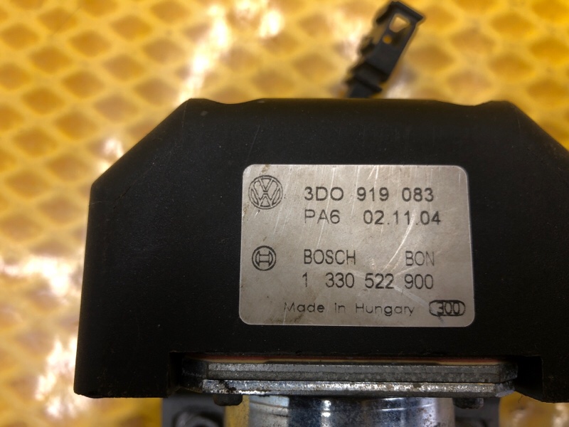 Пиропатрон аккумулятора Volkswagen Phaeton 2005 3D2