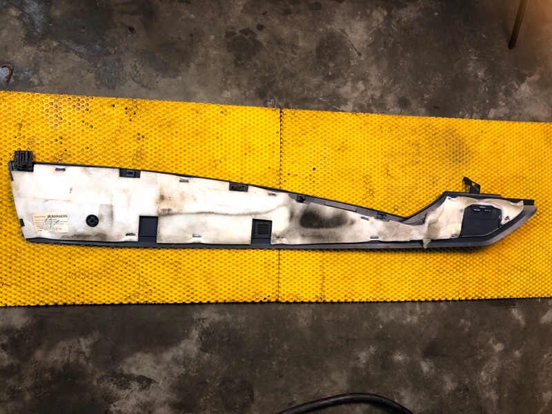 Накладка центральной консоли Volkswagen Phaeton 2005 3D2